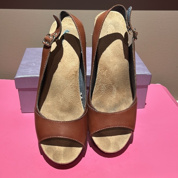 3 inch brown leather uppers - Picture 2 of 5